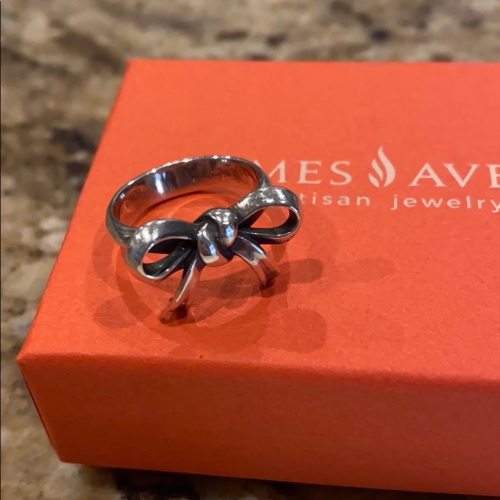 James Avery Bow Ring